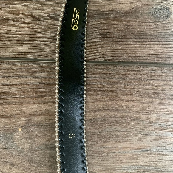 Belt - Picture 4 of 5